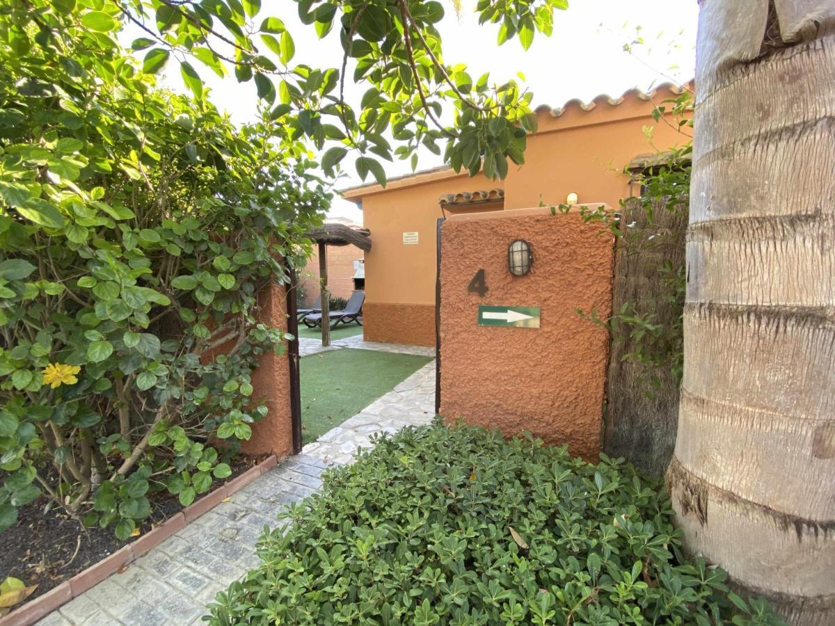 Casa Bungalows Con Jardin Privado Y Piscina Compa Cadiz Ngoại thất bức ảnh